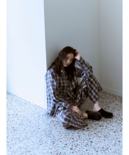 Ungrid（アングリッド）の「チュールドッキングタックパンツ（その他パンツ・レディース・ブラウン/その他1/ベージュ・FREE）」の19枚目の写真