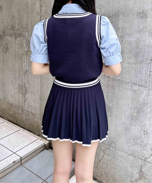 INGNI(イング)の「ニットベスト+ニットミニスカパン/セットアップ(セットアップ・レディース・ベージュ/ネイビー/グレー・M)」の13枚目の写真