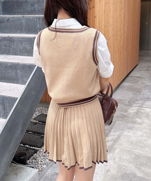 セール】ニットベスト＋ニットミニスカパン／セットアップ