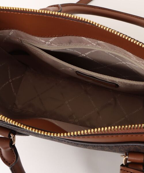 MICHAEL KORS(マイケルコース)の「ARDEN MD TZ SATCHEL サッチェル(ハンドバッグ・レディース・ブラウン・FREE)」の4枚目の写真