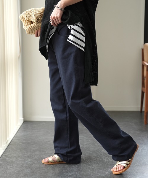 HUG.U（ハグユー）の「ストレッチコットンストレートパンツ（カーゴパンツ・レディース・ベージュ/ネイビー/ホワイト/ブラック/カーキ・S/M/L/LL）」の5枚目の写真