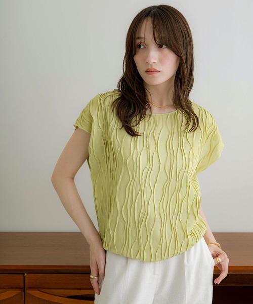 NOAHL(ノアル)の「【NOAHL】ウェーブデザインカットソー(Tシャツ/カットソー・レディース・グリーン系/アイボリー/ブラック・FREE)」の3枚目の写真