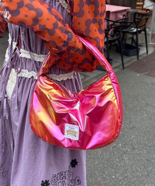 HELLO.SANFRANCISCO（ハローサンフランシスコ）の「【HELLO.SANFRANCISCO/ハローサンフランシスコ】メタリックワンハンドルミニBAG（トートバッグ・レディース・ピンク/シルバー/イエロー・FREE）」の3枚目の写真