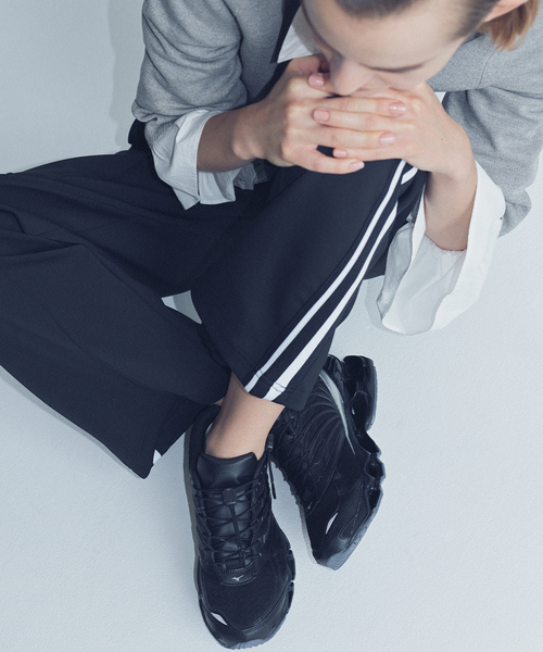 セール】MIZUNO(ミズノ) WAVE PROPHECY LS 別注 'MONOTONE CINEMA