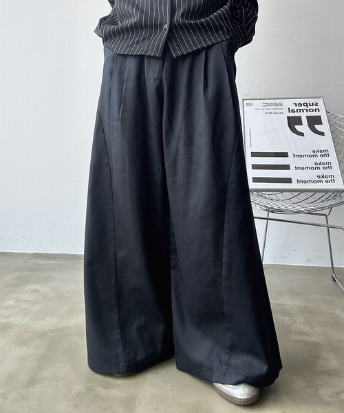 UNDERSTATEMENTs（アンダーステイトメント）の「【ユニセックス】切り替えワイドストレートスラックス（スラックス・メンズ・ブルー系その他/ブラック・SMALL/MEDIUM/LARGE）」の2枚目の写真