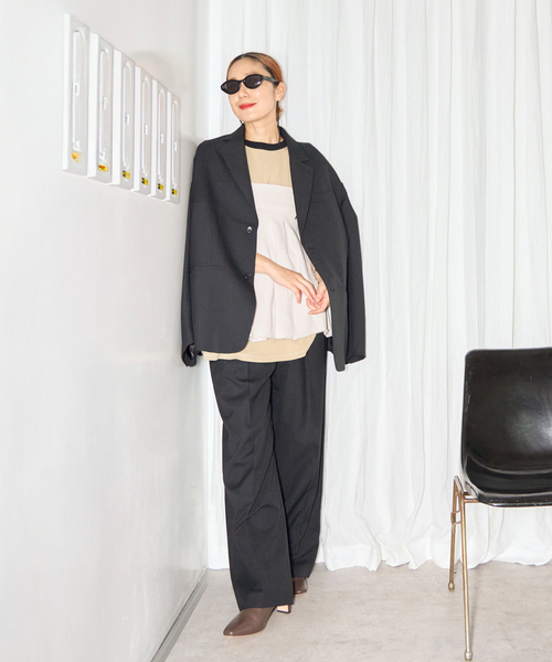 CITYSHOP(シティーショップ)の「TACK SLACKS パンツ(スラックス・レディース・ブラック/チャコールグレー・38/36)」の3枚目の写真