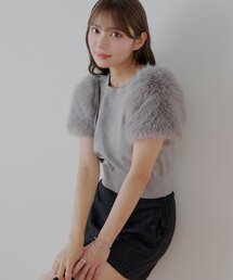 ファー」に該当するレディースのニット/セーター（グレー/灰色系