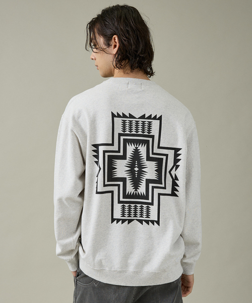 PENDLETON(ペンドルトン)の「【PENDLETON/ペンドルトン】Back Print Sweat / ハーディング柄 バックプリント/ スウェット/ トレーナー(Tシャツ/カットソー・メンズ・ブラック/アイボリー/ホワイト系その他・M/L)」の2枚目の写真