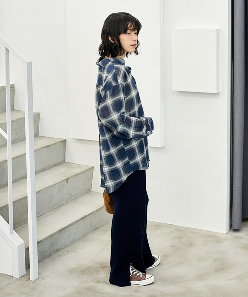 FREAK'S STORE(フリークスストア)の「<マシーンウォッシャブル>シルク入り リブニットパンツ/セットアップ対応(その他パンツ・レディース・ネイビー/オフホワイト/キャメル/チャコール・フリ-)」の15枚目の写真