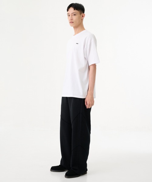STUDIOUS(ステュディオス)の「【Jieda】別注 DISTORTED SWEAT PANTS(スウェットパンツ・メンズ・ブラック/グレー・1/2)」の4枚目の写真