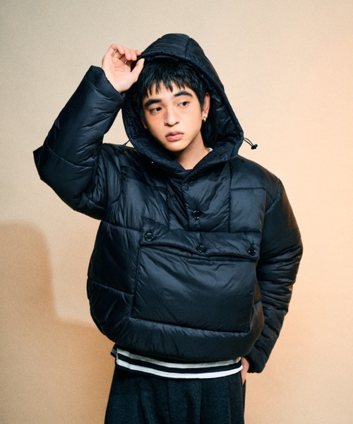 Elanque（エランク）の「anorak puffer jacket / 中綿アノラック