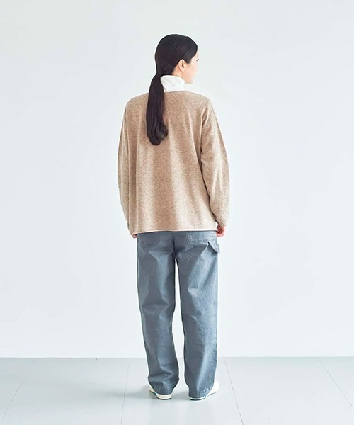 HAU(ハウ)の「Vネックニット lamb(ニット/セーター・レディース・ブラウン/ベージュ/ネイビー・MEDIUM)」の5枚目の写真