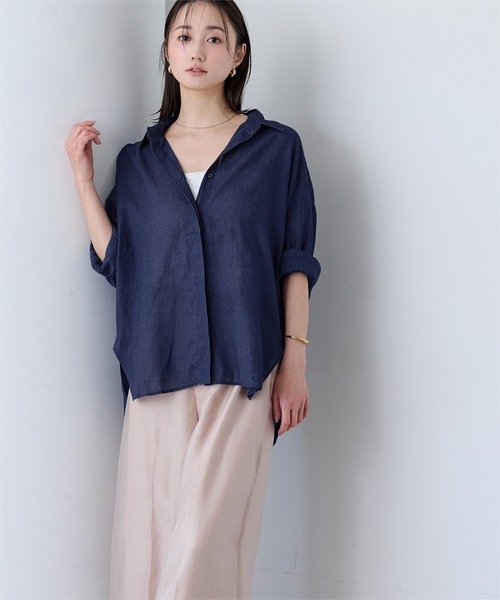 UR'S(ユアーズ)の「エアリーシアーコットンデニムシャツ(シャツ/ブラウス・レディース・ライトブルー/ブルー・L/M/S)」の8枚目の写真