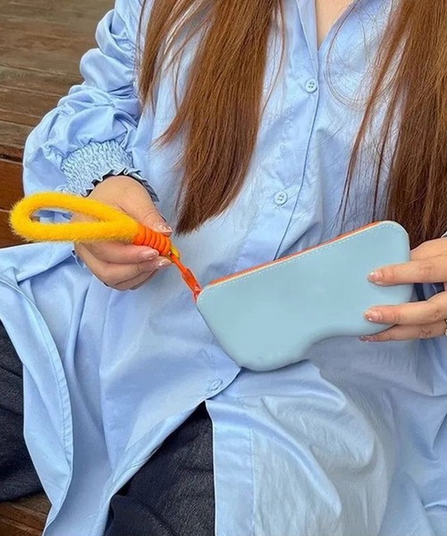 DiamondHearts（ダイヤモンドハーツ）の「もふもふストラップ付きシリコンメガネケース（メガネ・レディース・ライトブルー/グレー/グリーン/ピンク・FREE）」の8枚目の写真