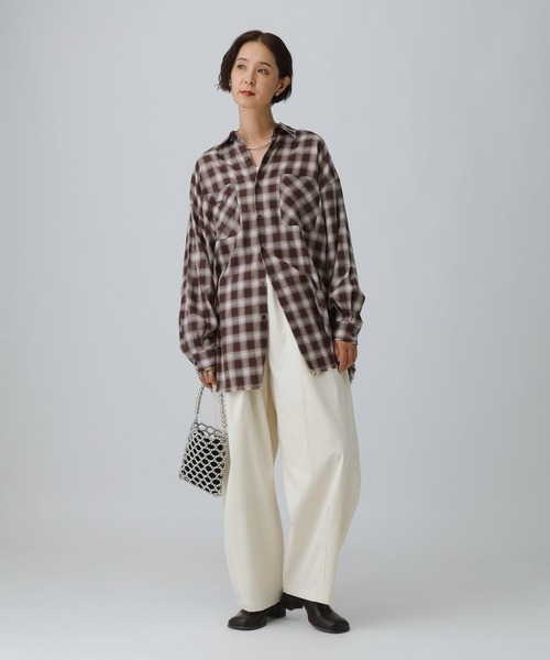 LEPSIM（レプシィム）の「フリンジチェックシャツチュニック　595293（シャツ/ブラウス・レディース・ブラック/ネイビー/ブラウン・FREE）」の13枚目の写真