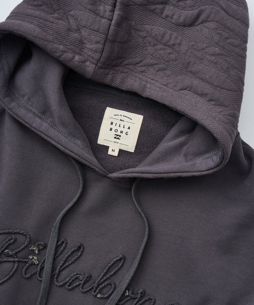 BILLABONG（ビラボン）の「BILLABONG レディース QUILT MIX LOOSE FIT セットアップ パーカー【LOOSE FIT】 【2025年秋冬モデル/ビラボンセットアップ対応スリーブ切り替えデザインプルオーバーパーカー・フーディー（パーカー・レディース・ブラウン系その他/オフホワイト/ホワイト・LARGE/MEDIUM）」の12枚目の写真