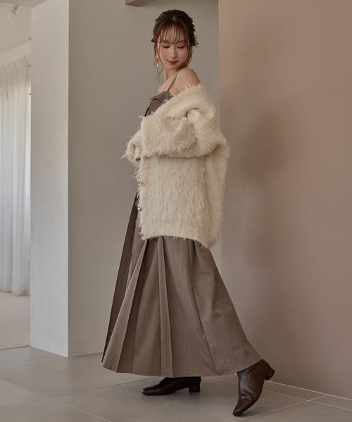 mideal（マイディール）の「nuance button shaggy cardigan / ニュアンスボタンシャギーカーディガン（カーディガン/ボレロ・レディース・アイボリー/ダークグレー/ピンク・FREE）」の12枚目の写真