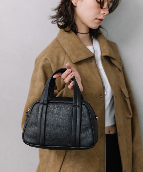 Beau're(ヴュレ)の「BEAURE Soft Leather ボストン(ボストンバッグ・レディース・ブラウン/アイボリー/ブラック/グレー系その他・FREE)」の11枚目の写真