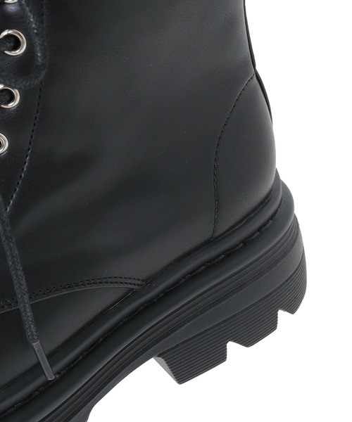 Green　Parks（グリーンパークス）の「・minia レースアップショートブーツ（ブーツ・レディース・ブラック・LL/S/M/L）」の4枚目の写真