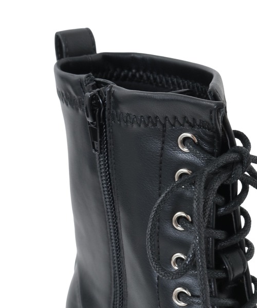 Green　Parks（グリーンパークス）の「・minia レースアップショートブーツ（ブーツ・レディース・ブラック・LL/S/M/L）」の2枚目の写真
