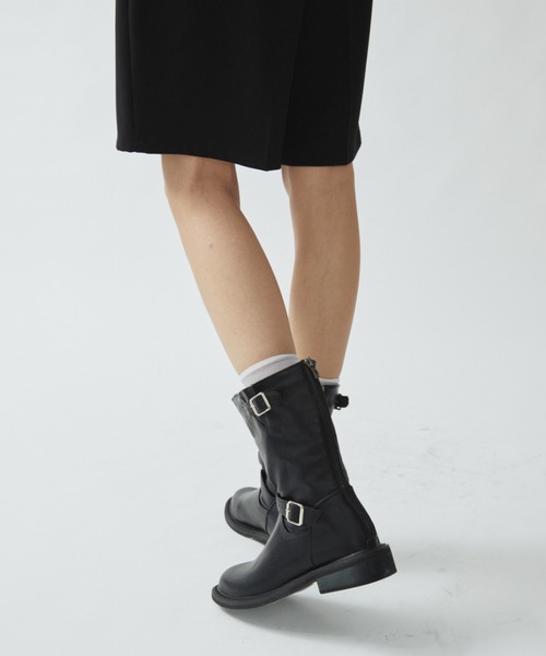 Aunt Marie's（アントマリーズ）の「ダブルベルトショートブーツ（ブーツ・レディース・ブラック・SMALL/MEDIUM/LARGE）」の8枚目の写真