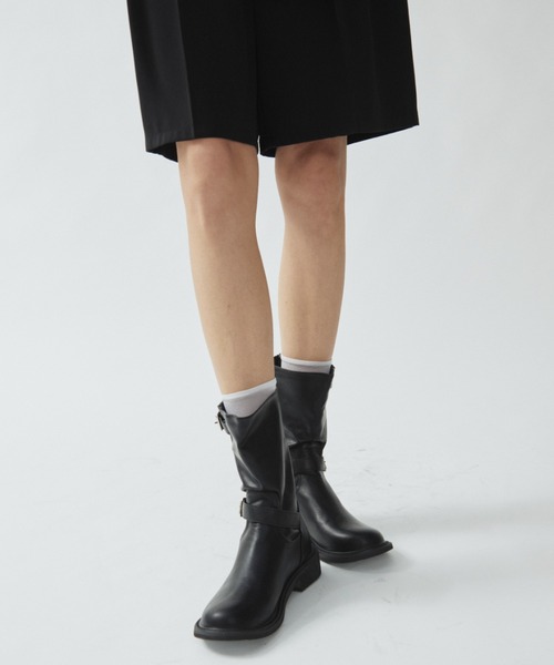 Aunt Marie's（アントマリーズ）の「ダブルベルトショートブーツ（ブーツ・レディース・ブラック・SMALL/MEDIUM/LARGE）」の10枚目の写真