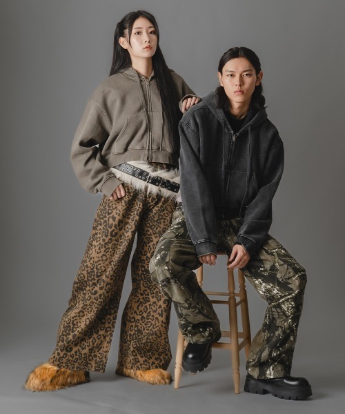 there is nothing(ゼアイズナッシング)の「リアルツリーカモオールオーバーデザインカーゴワイドデニムパンツ(カーゴパンツ・メンズ・カモフラージュ・MEDIUM/LARGE/X-LARGE)」の10枚目の写真