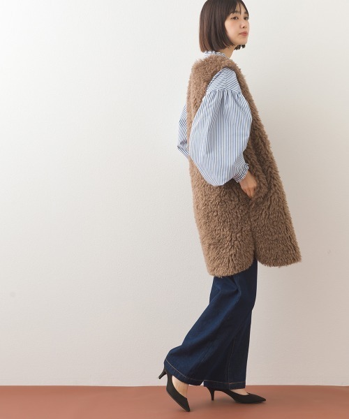 OMNES（オムネス）の「ノーカラープードルファーロングジレベスト（ベスト・レディース・ブラウン/ダークグレー/ベージュ・FREE）」の15枚目の写真