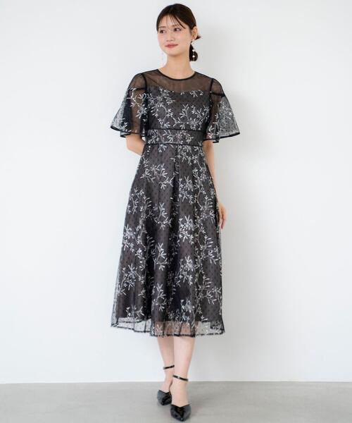 AND COUTURE(アンドクチュール)の「小花柄刺繍ドットチュールドレス(ドレス・レディース・ブラック/ベージュ・FREE)」の10枚目の写真