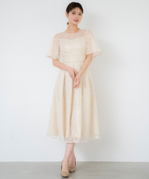 AND COUTURE(アンドクチュール)の「小花柄刺繍ドットチュールドレス(ドレス・レディース・ブラック/ベージュ・FREE)」の2枚目の写真
