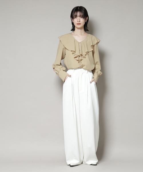 NANO universe(ナノユニバース)の「ビンテージポプリンラッフルカラーブラウス(シャツ/ブラウス・レディース・ブラック/ホワイト/ベージュ・FREE)」の7枚目の写真