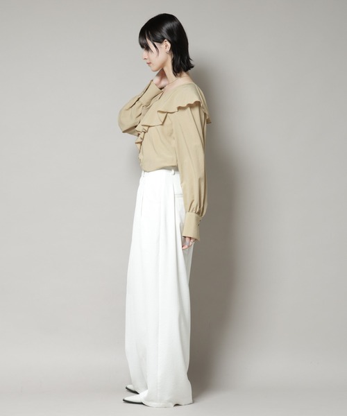 NANO universe(ナノユニバース)の「ビンテージポプリンラッフルカラーブラウス(シャツ/ブラウス・レディース・ブラック/ホワイト/ベージュ・FREE)」の8枚目の写真