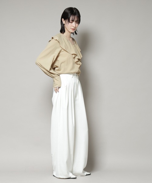 NANO universe(ナノユニバース)の「ビンテージポプリンラッフルカラーブラウス(シャツ/ブラウス・レディース・ブラック/ホワイト/ベージュ・FREE)」の10枚目の写真