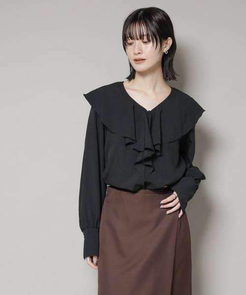 NANO universe(ナノユニバース)の「ビンテージポプリンラッフルカラーブラウス(シャツ/ブラウス・レディース・ブラック/ホワイト/ベージュ・FREE)」の18枚目の写真