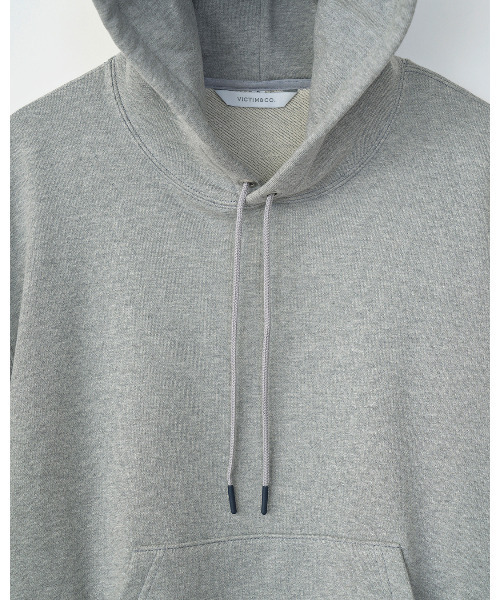 VICTIM（ヴィクティム）の「VICTIM ヴィクティム / SHORT PARKA ショートプルオーバーパーカー / VTM-25-CS-102（パーカー・メンズ・ブラック/グレー/ライトグレー・1/3/2）」の4枚目の写真