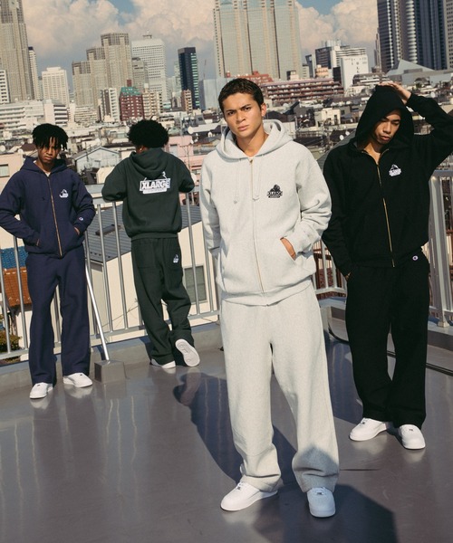 Champion(チャンピオン)の「XLARGE×Champion REVERSE WEAVE WIDE SWEAT PANTS(スウェットパンツ・メンズ・アッシュ/ブラック/グリーン/ネイビー・S/M/L/XL)」の16枚目の写真