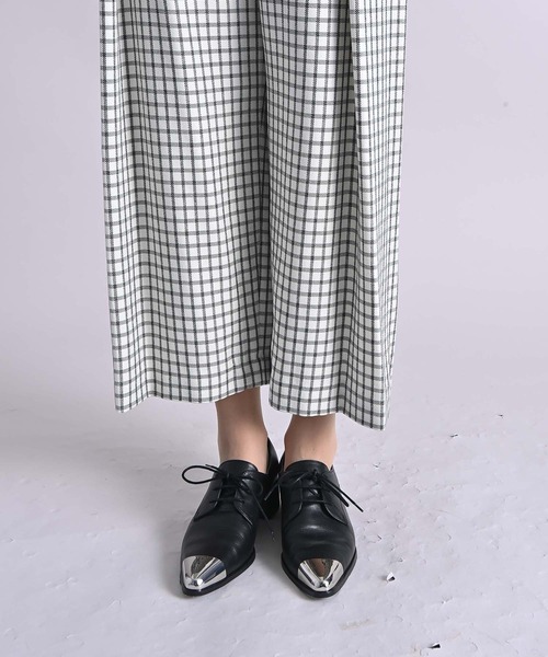 RAW FUDGE（ローファッジ）の「チェック柄ウエストタックワイドパンツ（その他パンツ・レディース・グレー/オフホワイト・M）」の22枚目の写真