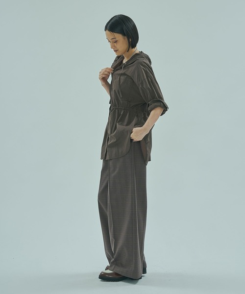 ROSE BUD（ローズバッド）の「LIGHT HOODED SHIRT（シャツ/ブラウス・レディース・ブラック/ブラウン・ONE SIZE）」の15枚目の写真