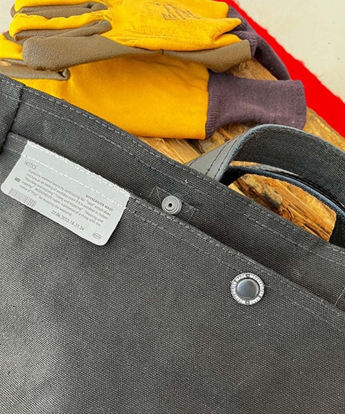 GLOBAL FORME CONCRETE（グローバルフォルムコンクリート）の「【WEEKEND(ER)】WORKERS TOTE（トートバッグ・メンズ・ベージュ/ブラック・FREE）」の10枚目の写真