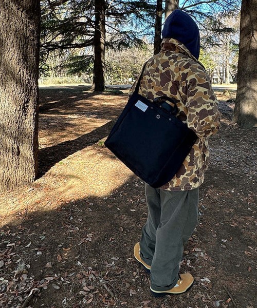 GLOBAL FORME CONCRETE（グローバルフォルムコンクリート）の「【WEEKEND(ER)】WORKERS TOTE（トートバッグ・メンズ・ベージュ/ブラック・FREE）」の11枚目の写真