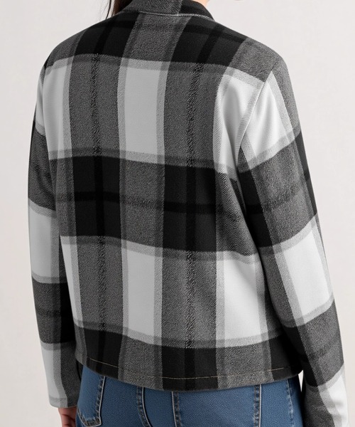 cammie(キャミー)の「チェックショート丈シャツ(シャツ/ブラウス・レディース・グレー/ネイビー/レッド・M/L)」の7枚目の写真