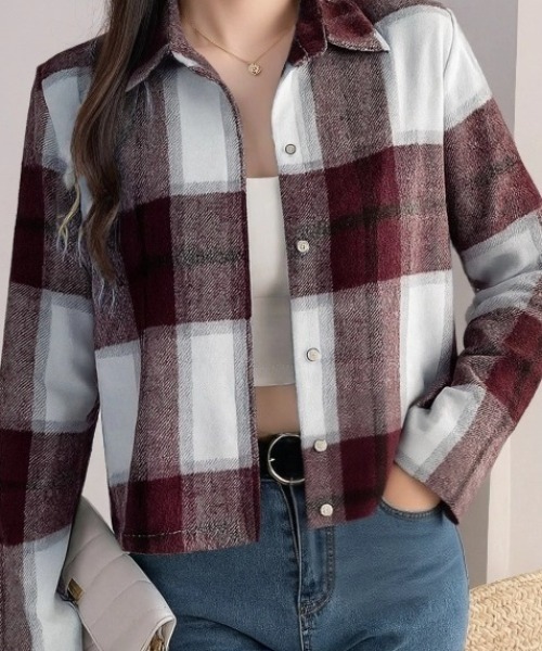cammie(キャミー)の「チェックショート丈シャツ(シャツ/ブラウス・レディース・グレー/ネイビー/レッド・M/L)」の12枚目の写真