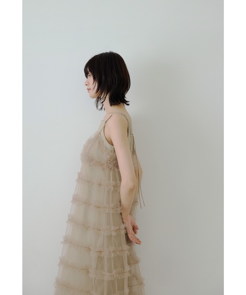 niana（ニアナ）の「フリルラインガーリードレス 2点セット レイヤード キャミ パーティードレス オケージョンドレス 結婚式 二次会 同窓会 成人式 お呼ばれワンピース（ドレス・レディース・ブラック/ベージュ/チャコール・S/M/L）」の15枚目の写真