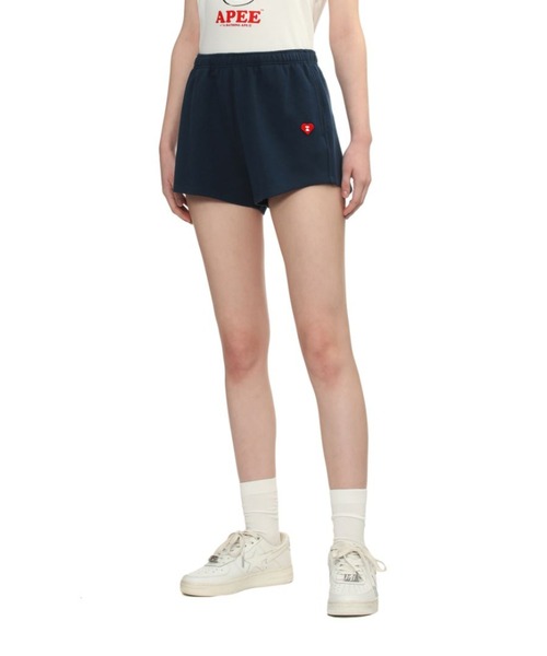 A BATHING APE(アベイシングエイプ)の「HEART BADGE SWEAT SHORTS(その他パンツ・レディース・ネイビー/グレー/ピンク・X-SMALL/SMALL)」の9枚目の写真