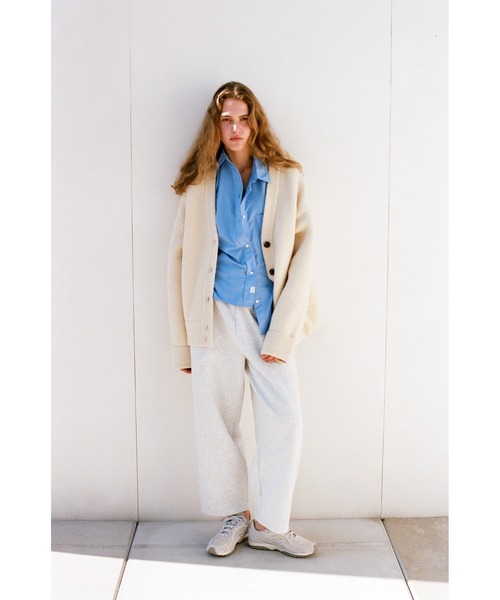 emmi（エミ）の「emmiロゴベーシックシャツ（シャツ/ブラウス・レディース・ストライプ/ピンク/ブルー・F）」の22枚目の写真