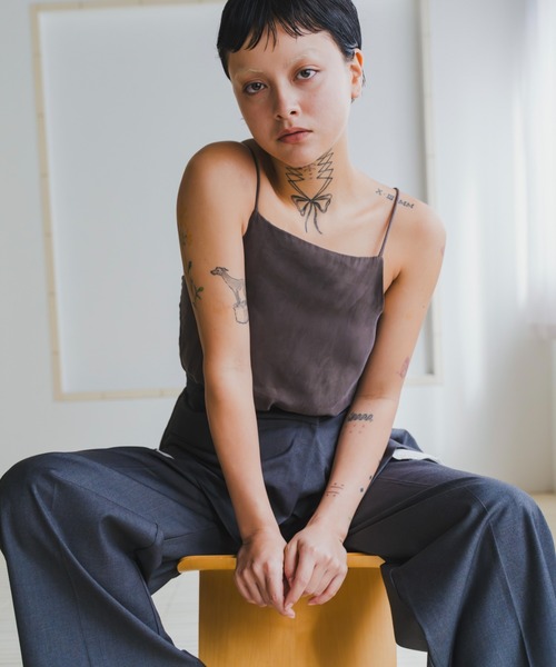 lit（リット）の「Cupra Camisole（キャミソール・レディース・チャコールグレー/サンドベージュ/ブラウン・FREE）」の8枚目の写真