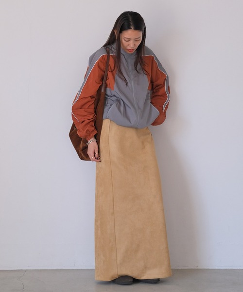 AKTE(アクテ)の「Iラインマキシスカート(スカート・レディース・ブラック系/ベージュ/オリーブ・1/2/2T)」の6枚目の写真