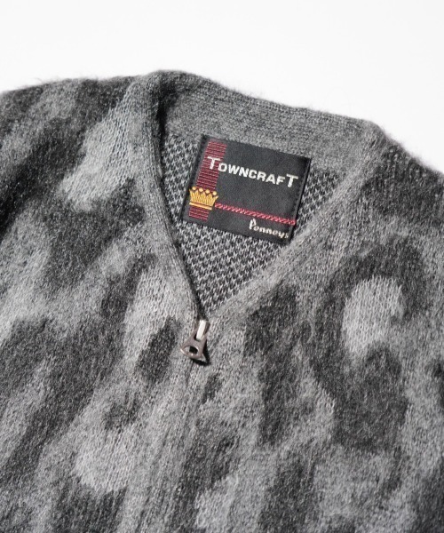 TOWNCRAFT（タウンクラフト）の「TOWNCRAFT / タウンクラフト SHAGGY VINTAGE PATTERN ZIP CARDIGAN レオパード アーガイル デイジー シャギー（カーディガン/ボレロ・メンズ・その他1/その他2/グレー/オリーブ/カーキ/グレー系その他・SMALL/MEDIUM/LARGE/X-SMALL）」の7枚目の写真