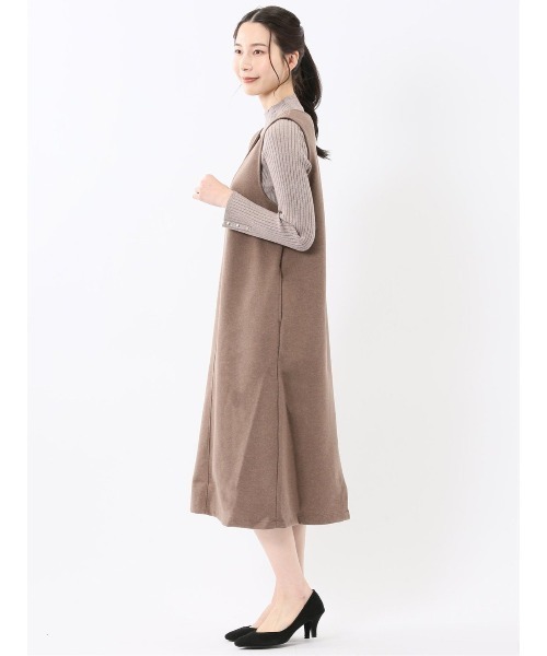 m.f.editorial（エムエフエディトリアル）の「【ストレッチ ウォッシャブル】タカキューレディース ウーリッシュ ジャンスカ(セットアップ可能)（ジャンパースカート・レディース・チャコールグレー/ブラウン・MEDIUM/LARGE）」の21枚目の写真