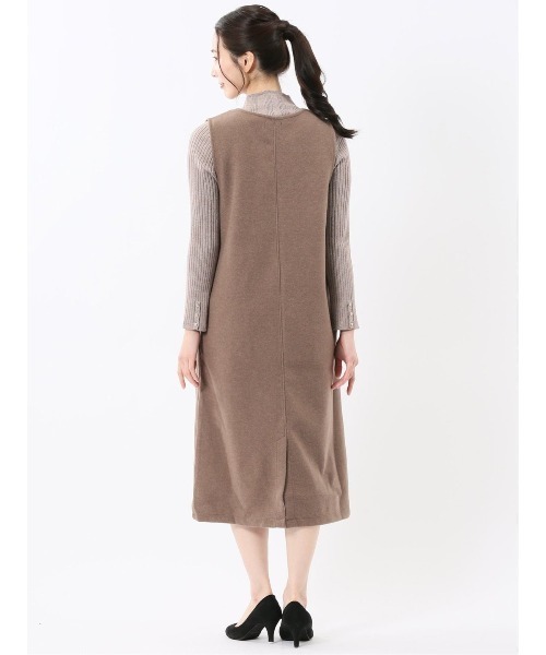 m.f.editorial（エムエフエディトリアル）の「【ストレッチ ウォッシャブル】タカキューレディース ウーリッシュ ジャンスカ(セットアップ可能)（ジャンパースカート・レディース・チャコールグレー/ブラウン・MEDIUM/LARGE）」の22枚目の写真